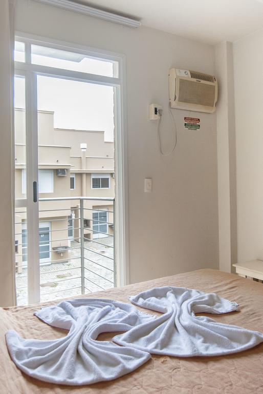 Pousada Holiday Inn